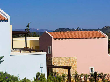 24 xenodoxeio pilot beach kriti per 08