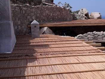31 xoulakia mykonos per 22