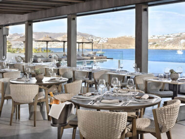 47 xenodoxeio aeonic suites mykonos per 02